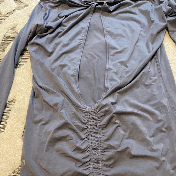 Lululemon New Size 10 LS. Check out all my Lulu. Bundle and save! - Picture 3 of 3